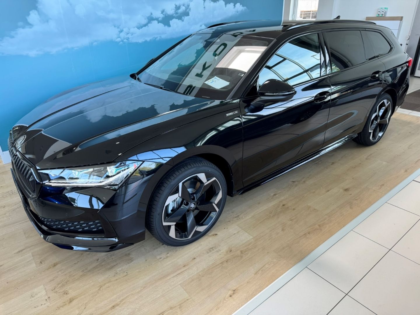Superb Combi Sportline 2,0TSI *Assist*MTRX*Navi!