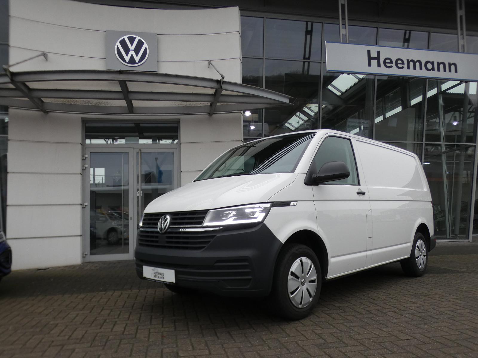 Volkswagen T6.1 Transporter 110PS TDI AHK LED ACC 1.Hand