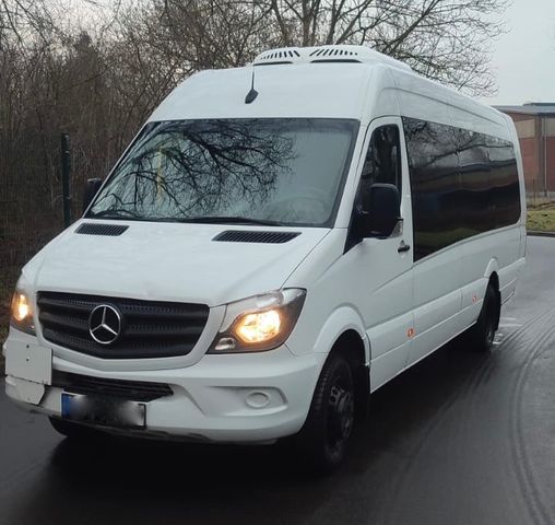 Mercedes-Benz Sprinter519