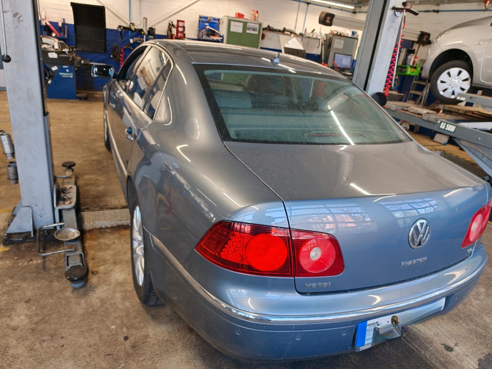 Volkswagen Phaeton 3.0 V6 TDI 4MOTION Tiptronic 5-Sitzer -