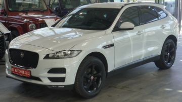 Jaguar F-Pace - 1