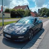 Porsche Panamera 4S S - Porsche Panamera aus 2011: 4s
