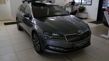 Skoda Superb Combi Style 2.0 TDI DSG NAV PDC MATRIX