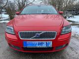 Volvo V50 2.4 Momentum AHK TOP Zustand viele Neuteile - gebrauchte Volvo V50 aus dem Jahr 2004