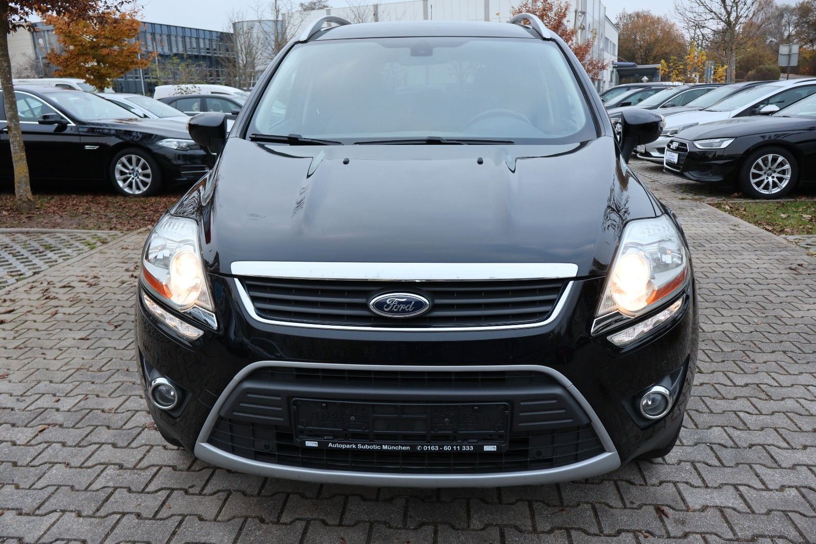 Fahrzeugabbildung Ford Kuga Titanium