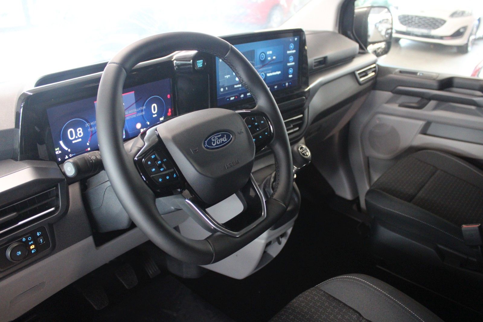 Fahrzeugabbildung Ford Tourneo Custom L1 TREND 8-Sitze LED NAVI CAM uvm