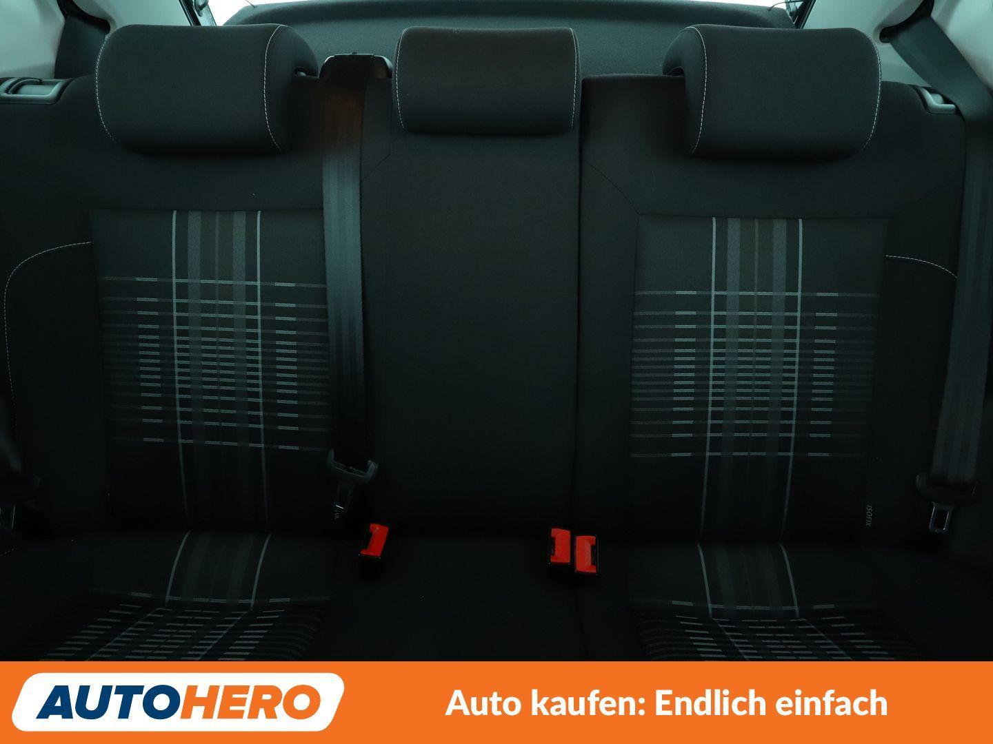 Volkswagen Polo 1.2 TSI Lounge BMT Aut. *NAVI*LED*TEMPO*CAM