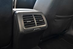VW Golf VII Lim IQ.DRIVE~ACC~Navi~Parklenkassistent