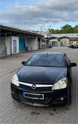 Opel Astra 1.8 ECOTEC Endless Summer Endless Summer - Opel aus 2011: Cabrio