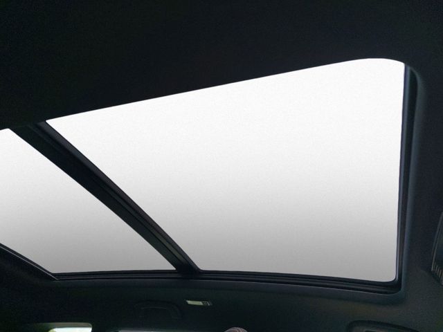 Karoq 1.5TSI 110kW Sportline 360°+PANO+MATRIXLED