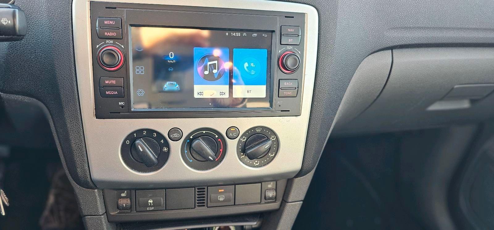 Ford Focus 2006 — photo 8