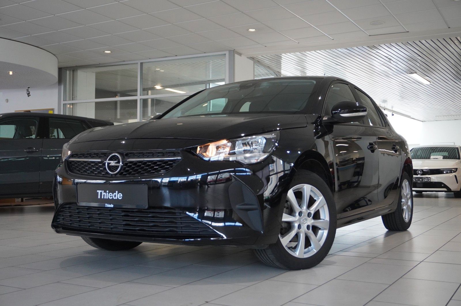 Fahrzeugabbildung Opel Corsa F 1.2 EDITION NAVI/KAMERA/TEMP./PDC/DAB+