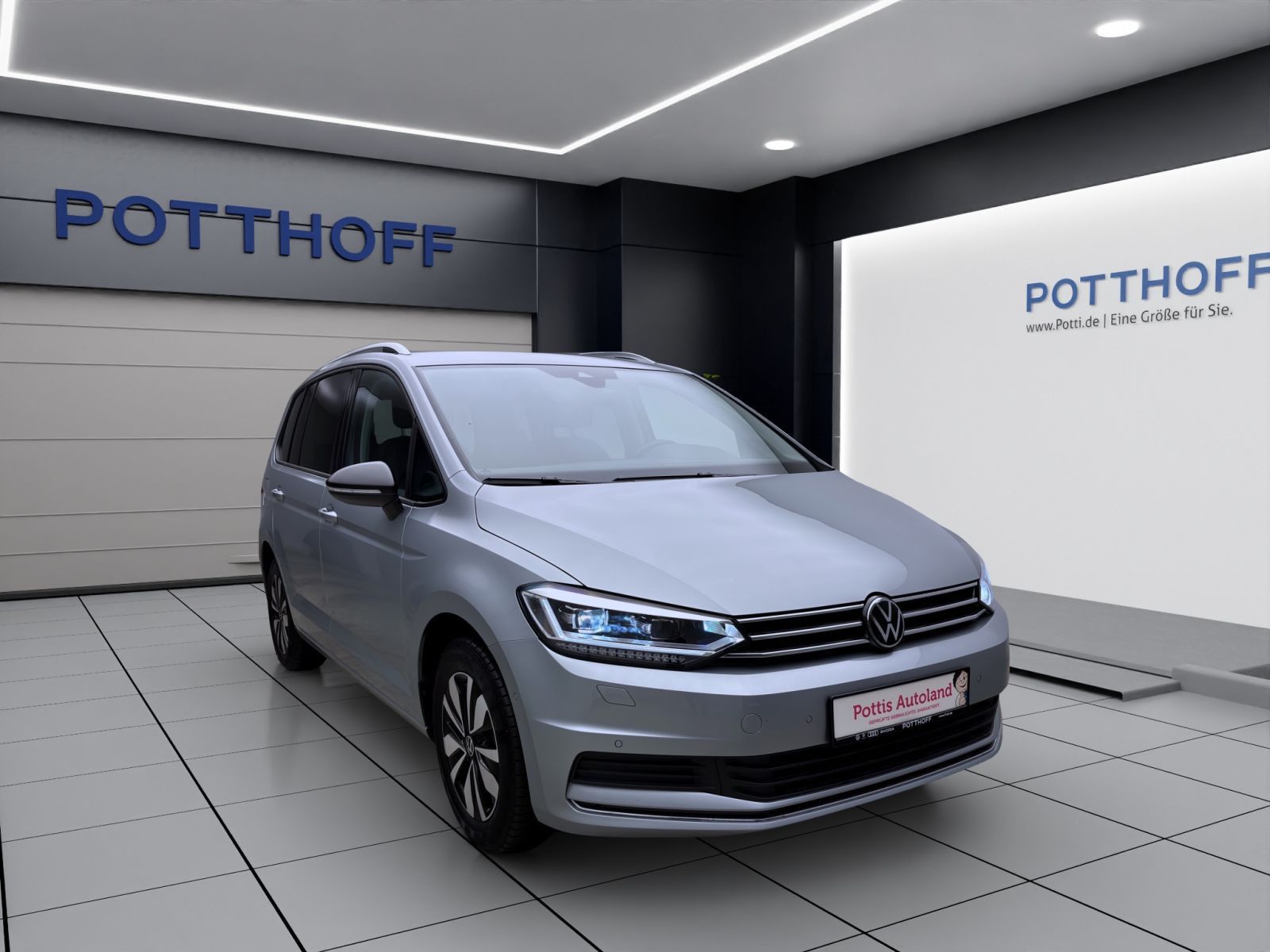 Volkswagen Touran - Bild 6