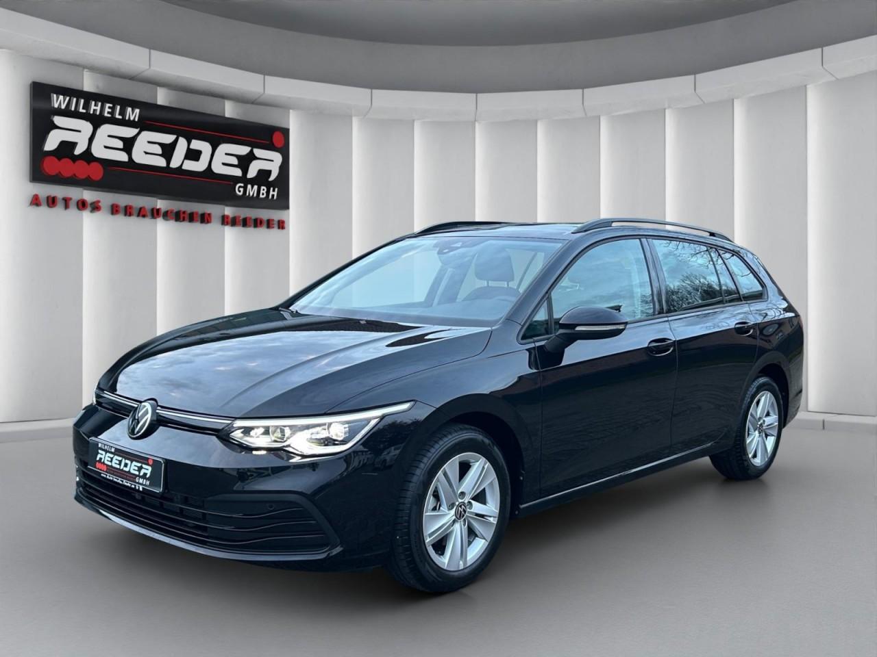 Volkswagen Golf VIII Variant 1.5 eTSI Life DSG+LED+Navi+ACC