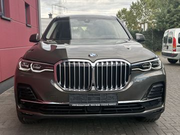 BMW X7 - 6