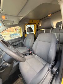 Volkswagen Caddy - 11