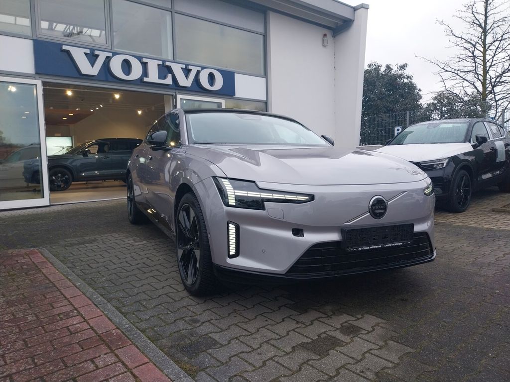 Volvo ES90