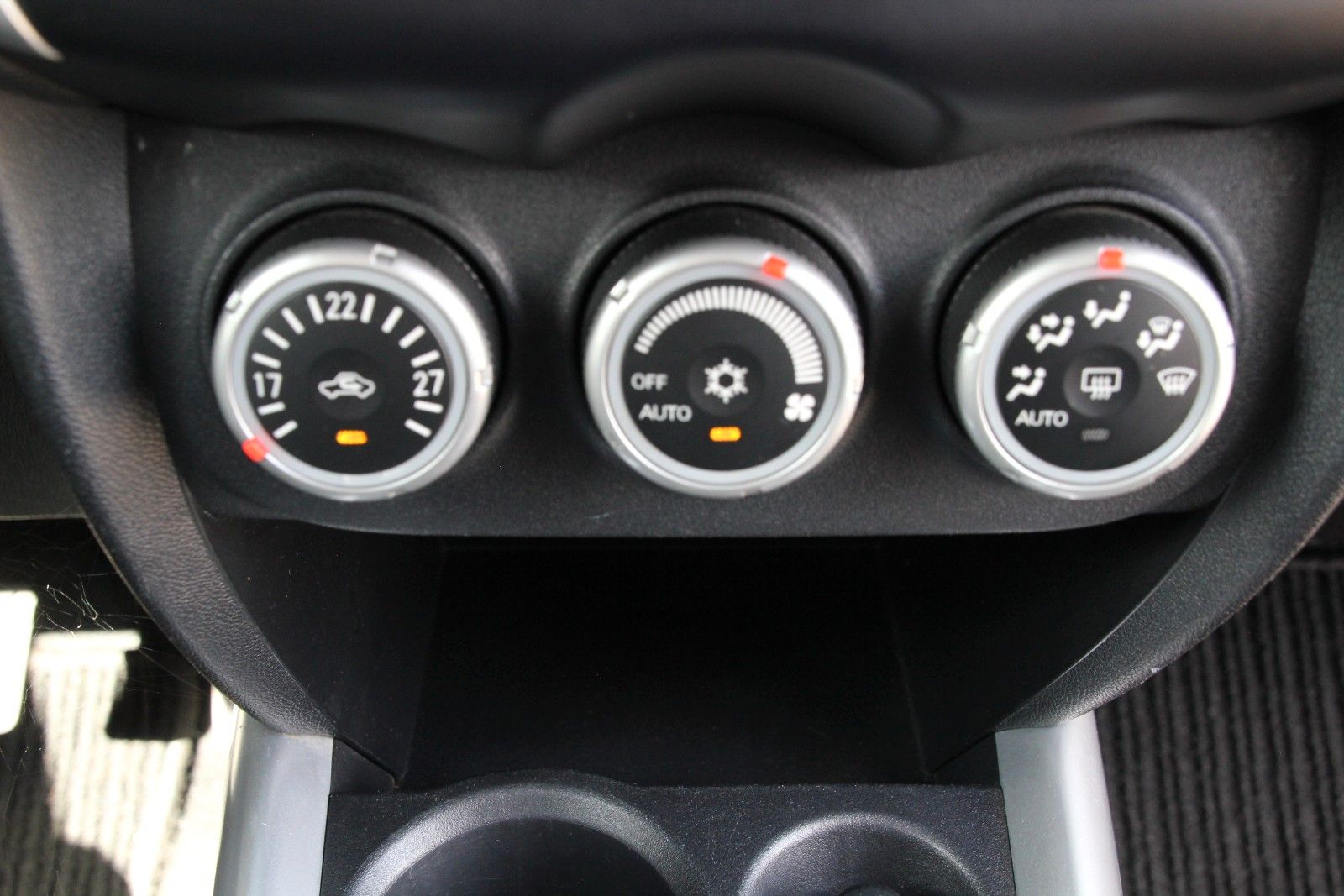 Fahrzeugabbildung Mitsubishi ASX Intro Edition 2WD