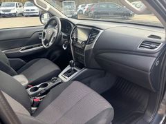 Fahrzeugabbildung Mitsubishi L200 Doppelkabine 4WD AHK Klima R.Cam ALU