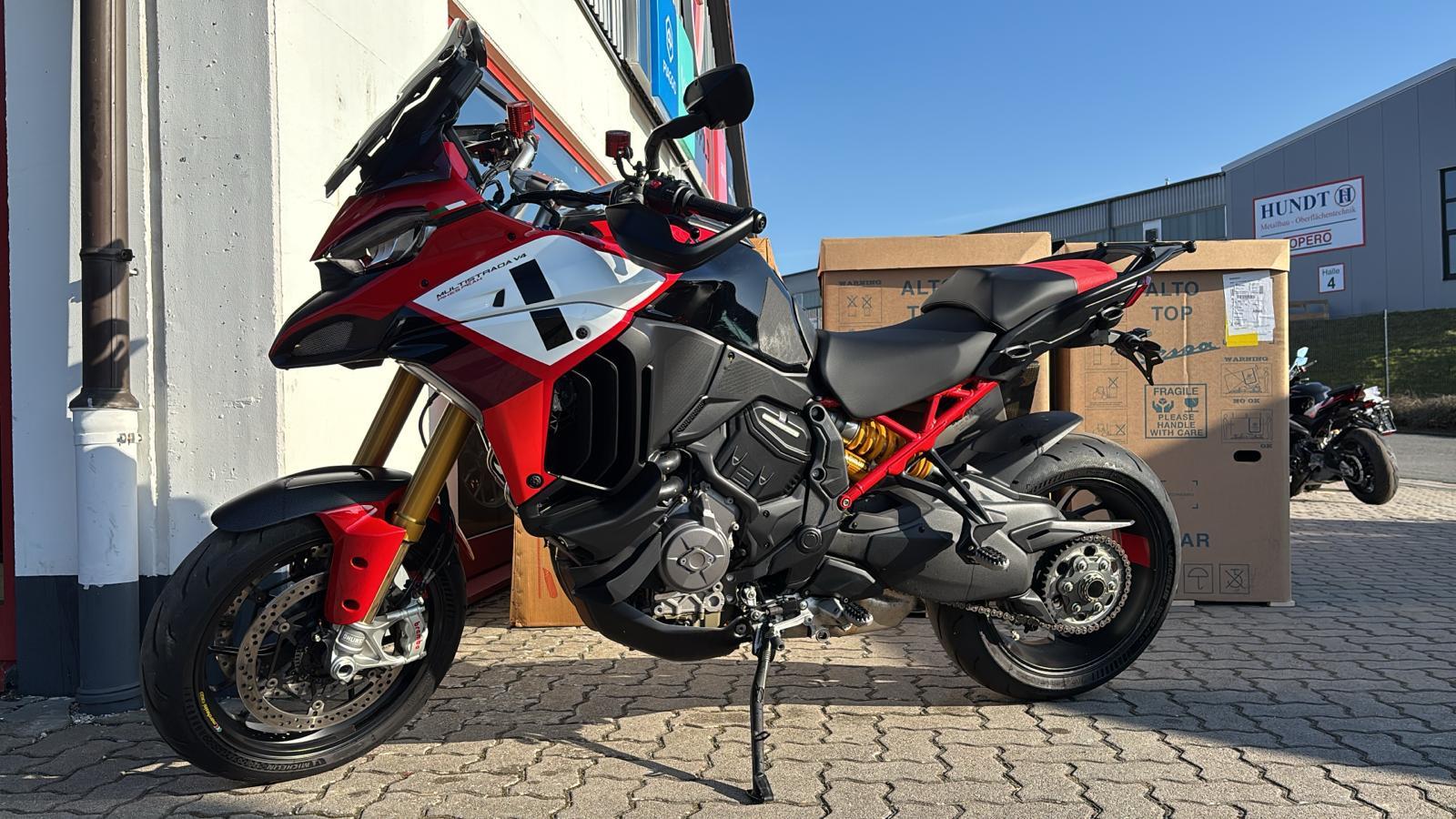 Ducati Multistrada V4 Pikes Peak + Zubehör Service neu