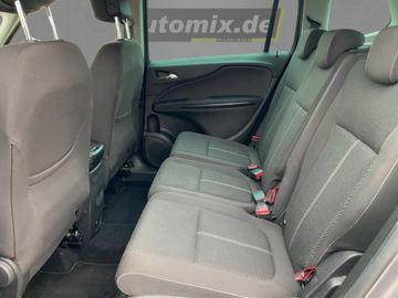 Opel Zafira - 8