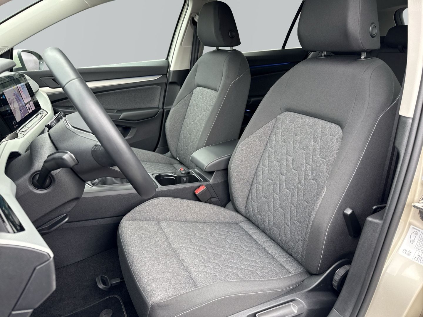 Golf Variant VIII 1.5 TSI Move *Navi*R-Kamera*