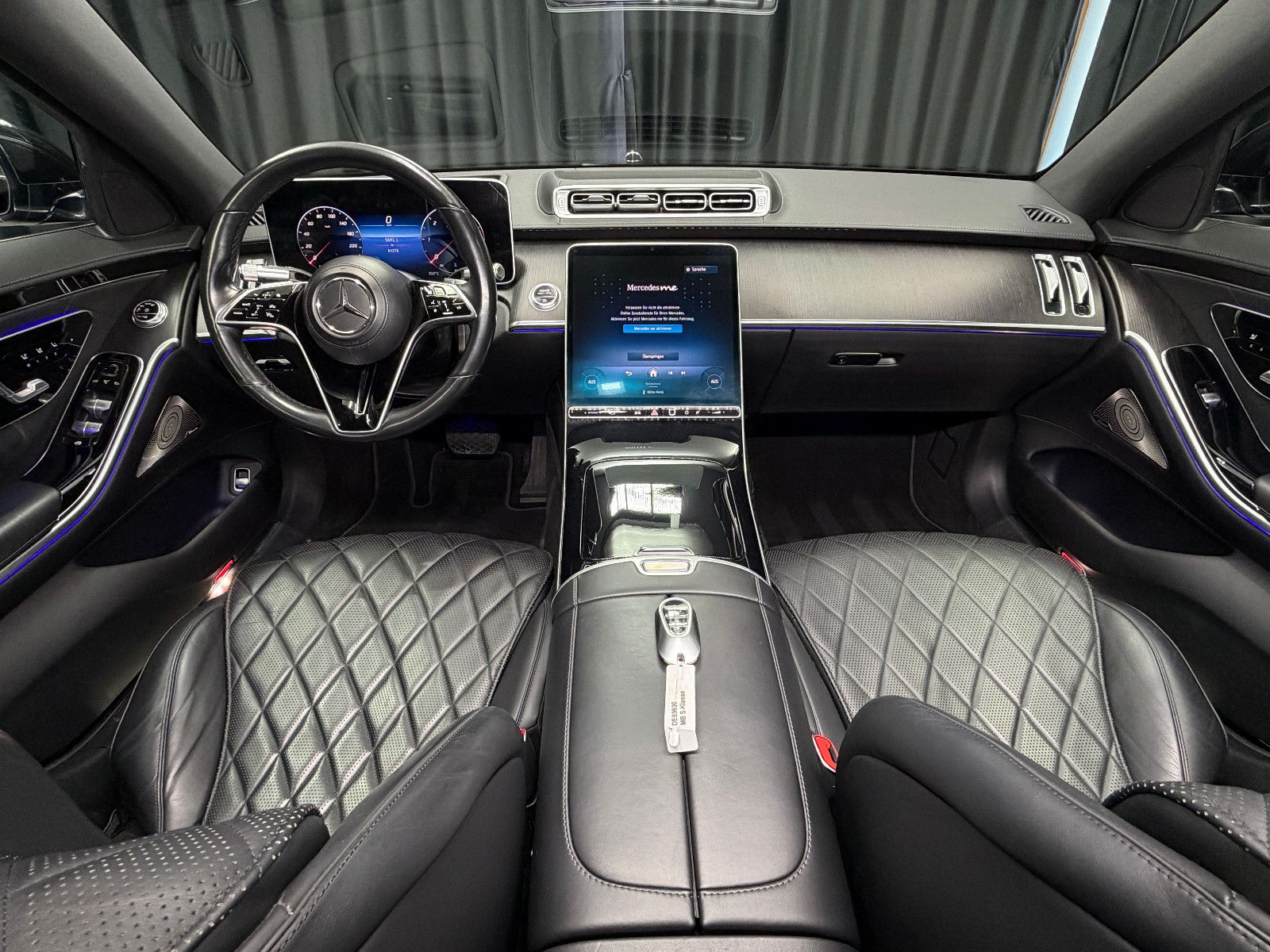 Fahrzeugabbildung Mercedes-Benz S 400 d Limousine L 4Matic|Burmester|MASSAGE|HuD
