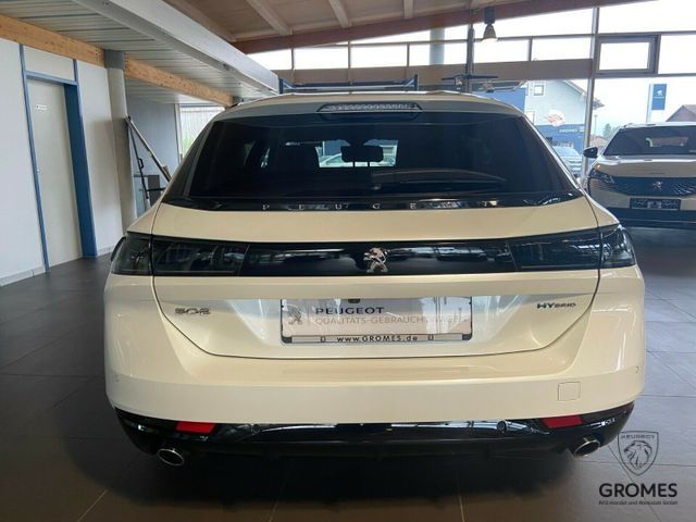 Fahrzeugabbildung Peugeot 508 SW Hybrid 225 GT Pano ACC Night Vision