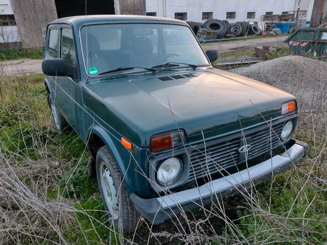 Lada Niva Bj.2011