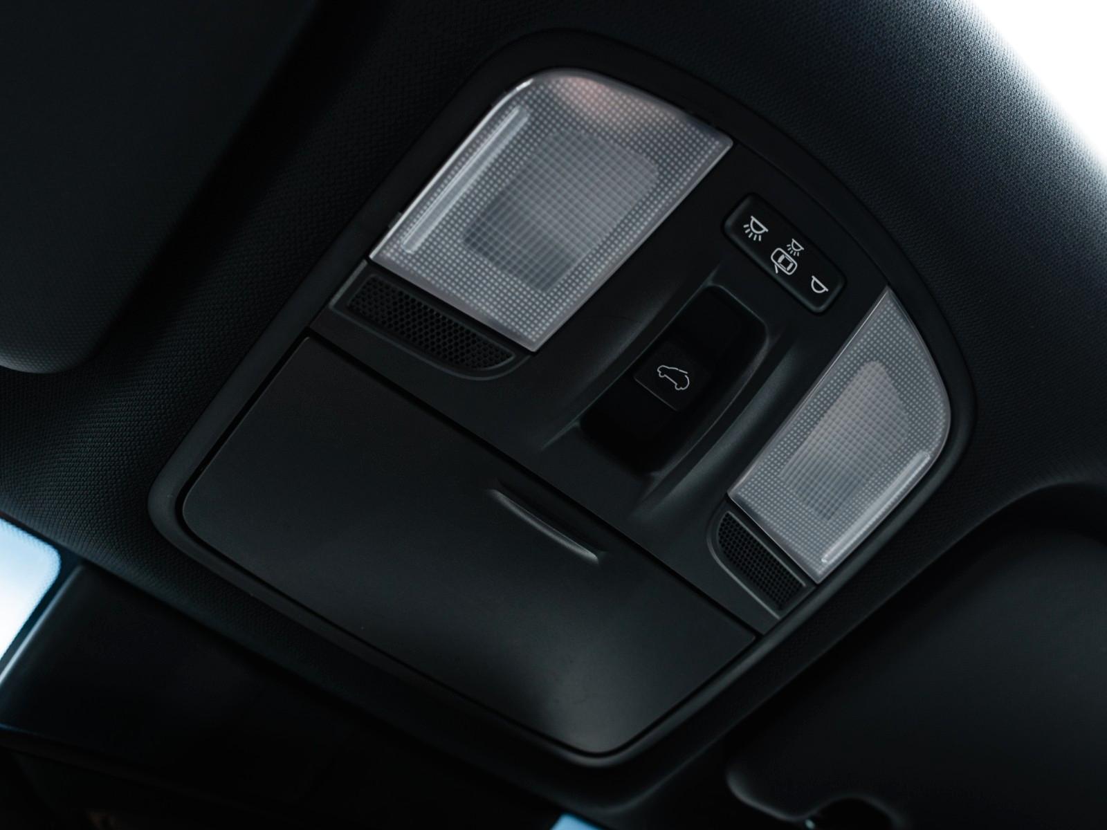 Hyundai Kona 4WD AUtomatik+Leder+SD+1Hand
