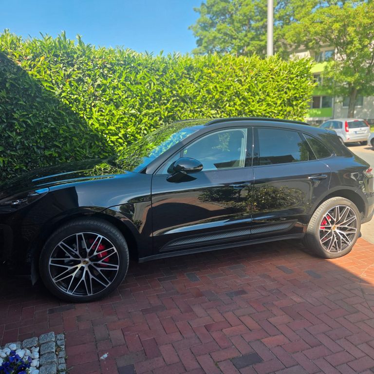 Image of Porsche Macan