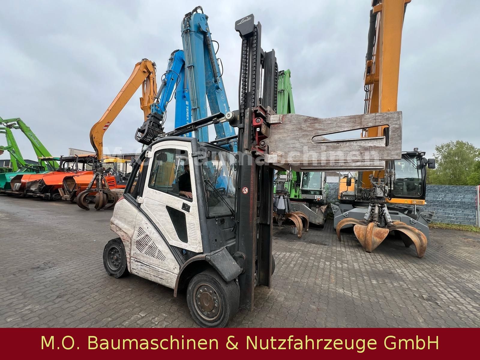Fahrzeugabbildung Linde H 40 D  /Ballenzange / SS /ZV/ Duplex/4t/4m/