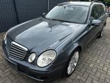 Mercedes-Benz E 280 E T-Modell E 280 T CDI - Mercedes-Benz E 280 mit Diesel-Antrieb: Kombi