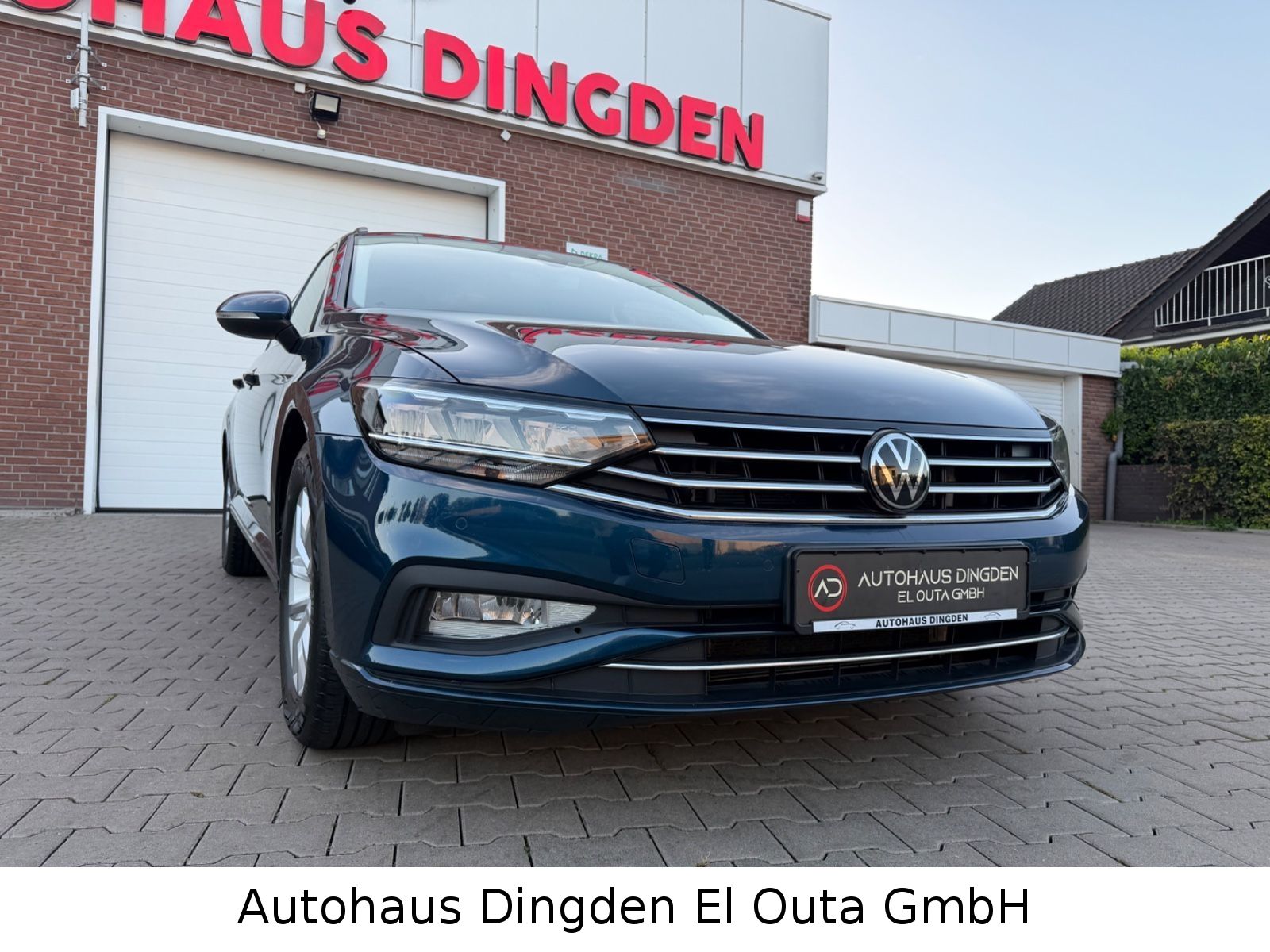 Volkswagen Passat Variant 2.0 TDI Business imagem 2