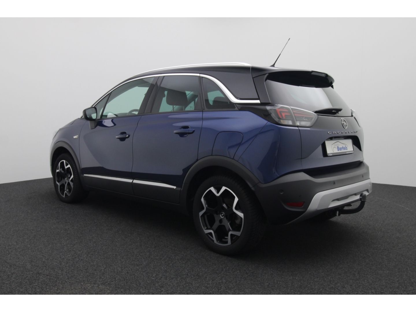 Fahrzeugabbildung Opel Crossland Ultimate 1.2 Totwinkelassistent Alcant