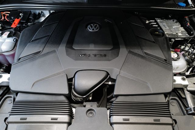 Volkswagen Touareg R eHybrid 4Motion AHK Dynaudio HuD 360° 
