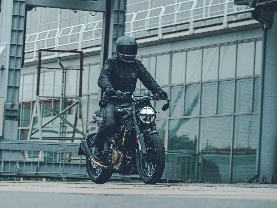 Husqvarna 401 Svartpilen Vitpilen