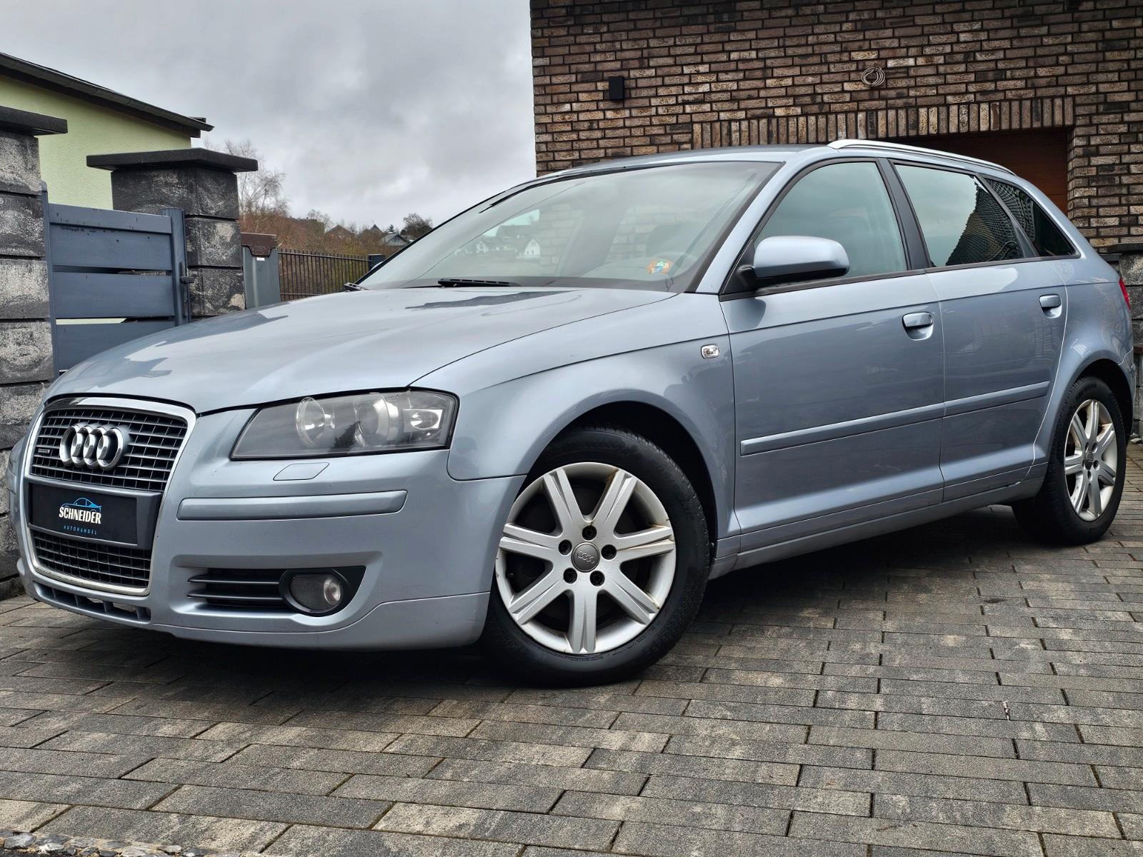 Audi A3 Sportback 2.0 TFSI Ambition quattro*Xeon*Lede