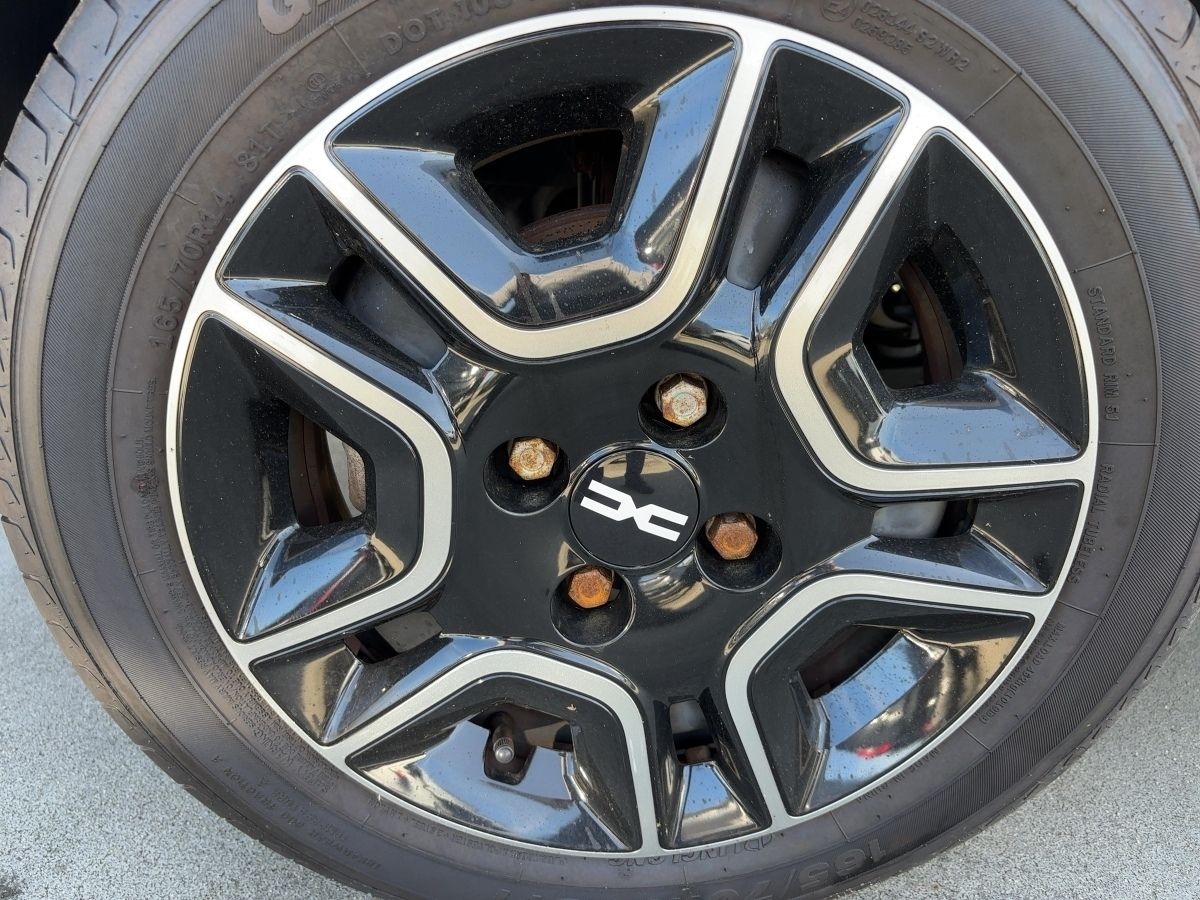 Fahrzeugabbildung Dacia Spring Essential ELECTRIC 45 Klima