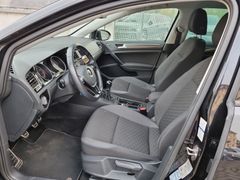 Fahrzeugabbildung Volkswagen Golf VII 1.0 TSI Join ACC APP NAVI