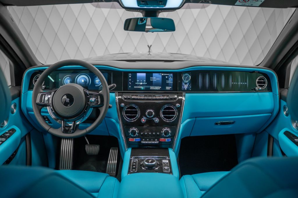 Cullinan 2026 MANSORY GREY/TIFFANY ON STOCK! - Bild 21