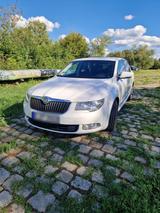 Skoda Superb 2.0 TDI DSG 170 PS  Gepflegt - Skoda Superb: 170