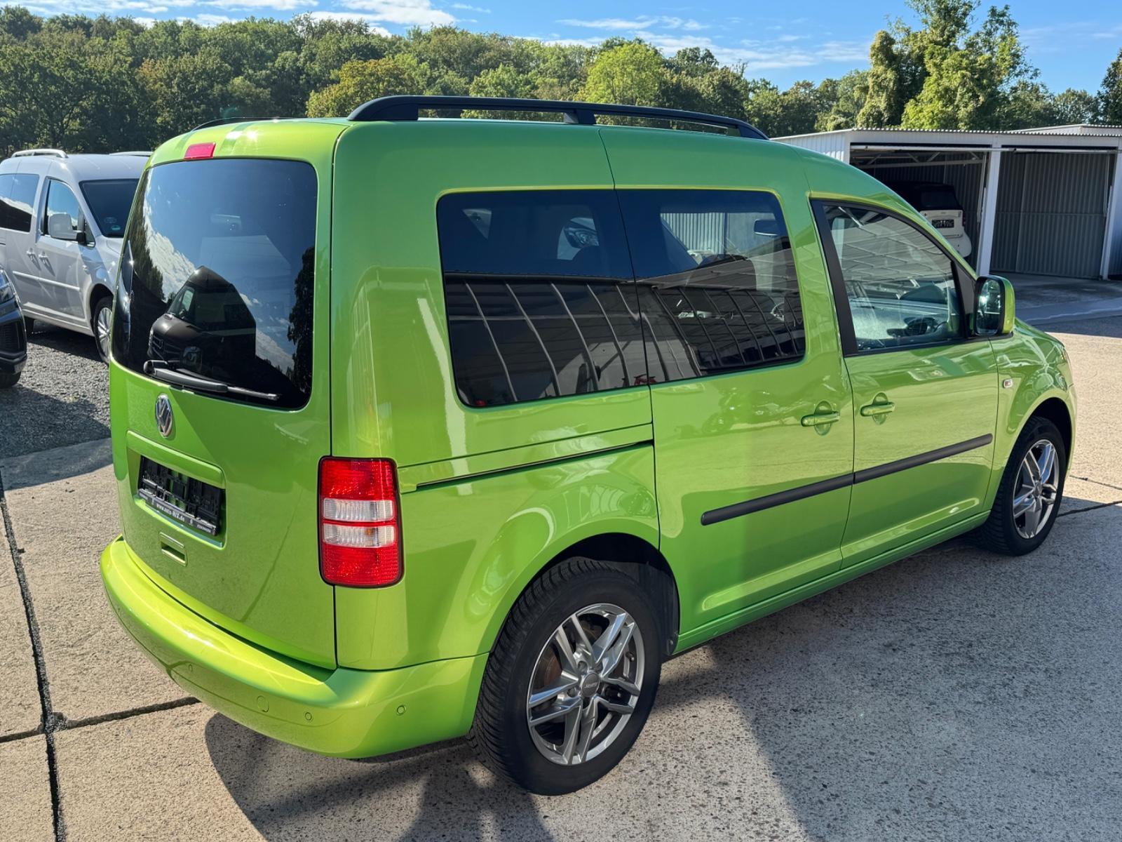 Volkswagen Caddy Kasten/Xenon/Navi/Shz/Ahk/Tempomat