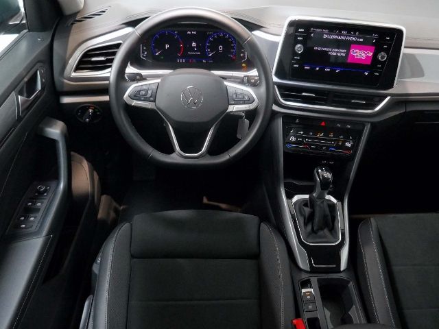 Fahrzeugabbildung Volkswagen T-Roc Style 2.0 TDI DSG | LED RFK ACC