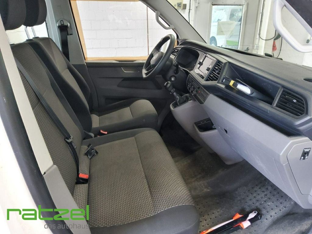Fahrzeugabbildung Volkswagen T6.1 Kombi 2.0 TDI KR 9-Sitzer AHK Rückfahrkamer