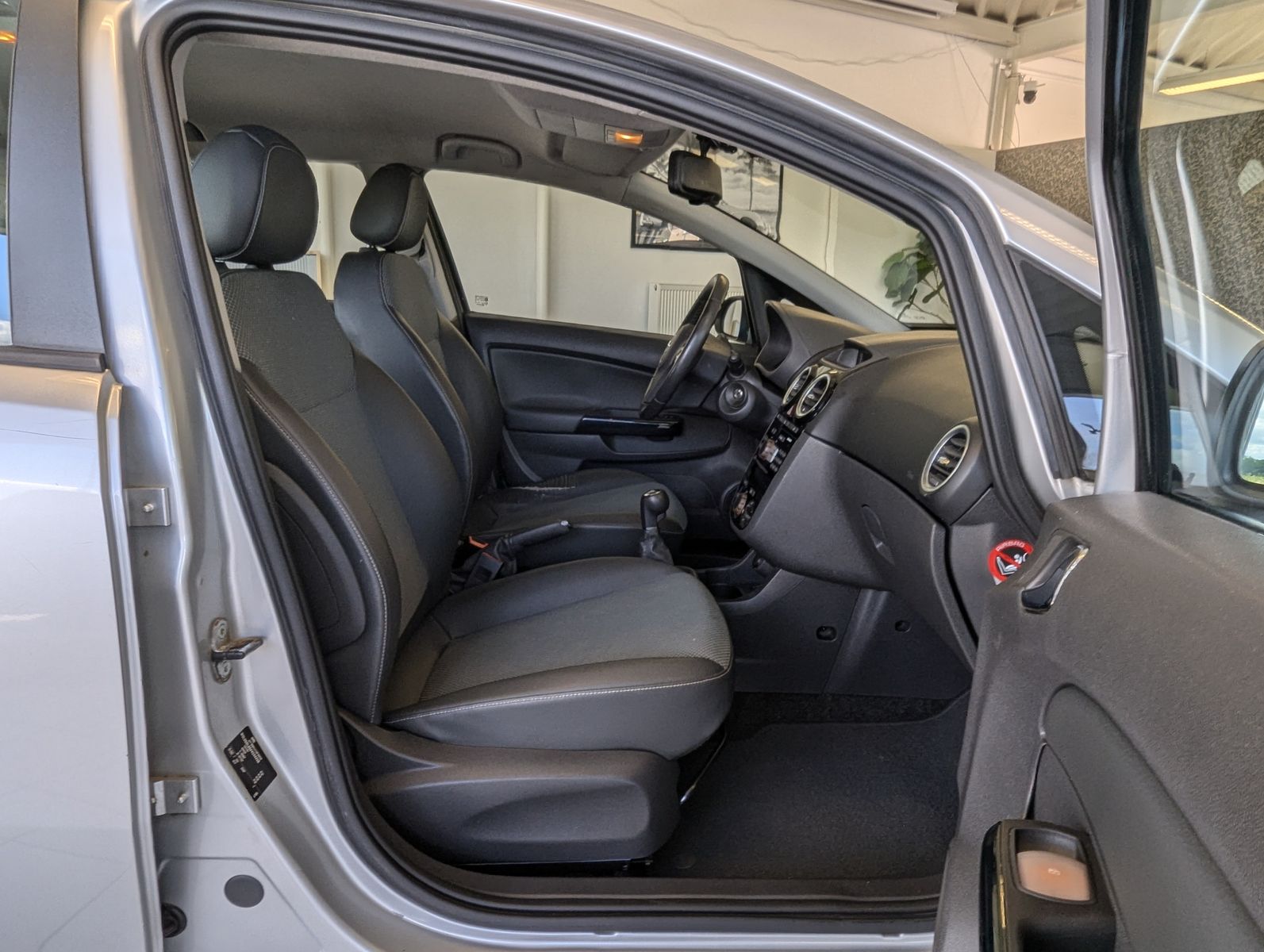 OPEL Corsa CDTI Innovation Kuplung defekt TÜV 07.2027 - Image 15