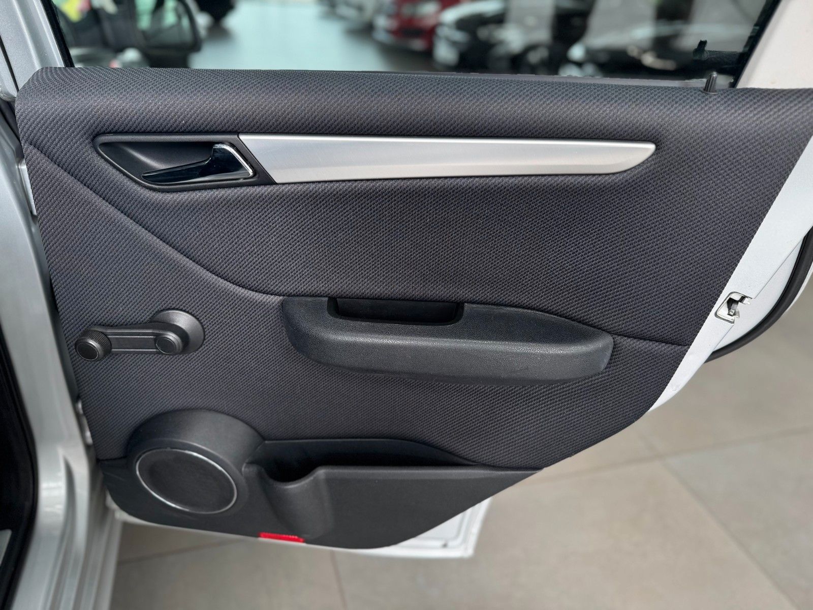 Fahrzeugabbildung Mercedes-Benz A 160 Avantgarde "Klima Parksensoren Sitzheizg."
