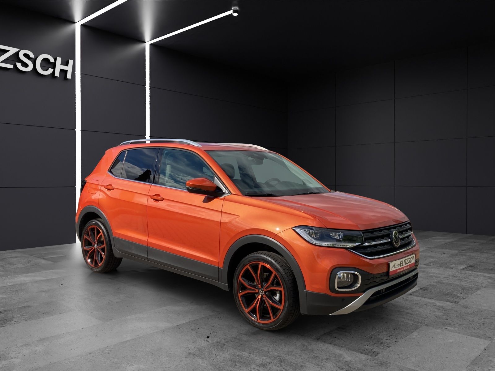 Fahrzeugabbildung Volkswagen T-Cross Style Navi LED SH Navi LED SH