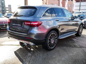 Fahrzeugabbildung Mercedes-Benz GLC 300 4Matic 9G-TRONIC PANORAMA ANHZV AMG 360°