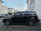 Nissan Armada USA - : Geländewagen, Usa
